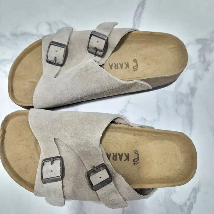 [BUNJANG] KARA Suede Sandals Slippers / KARA 카라 스웨이드 샌들 슬리퍼