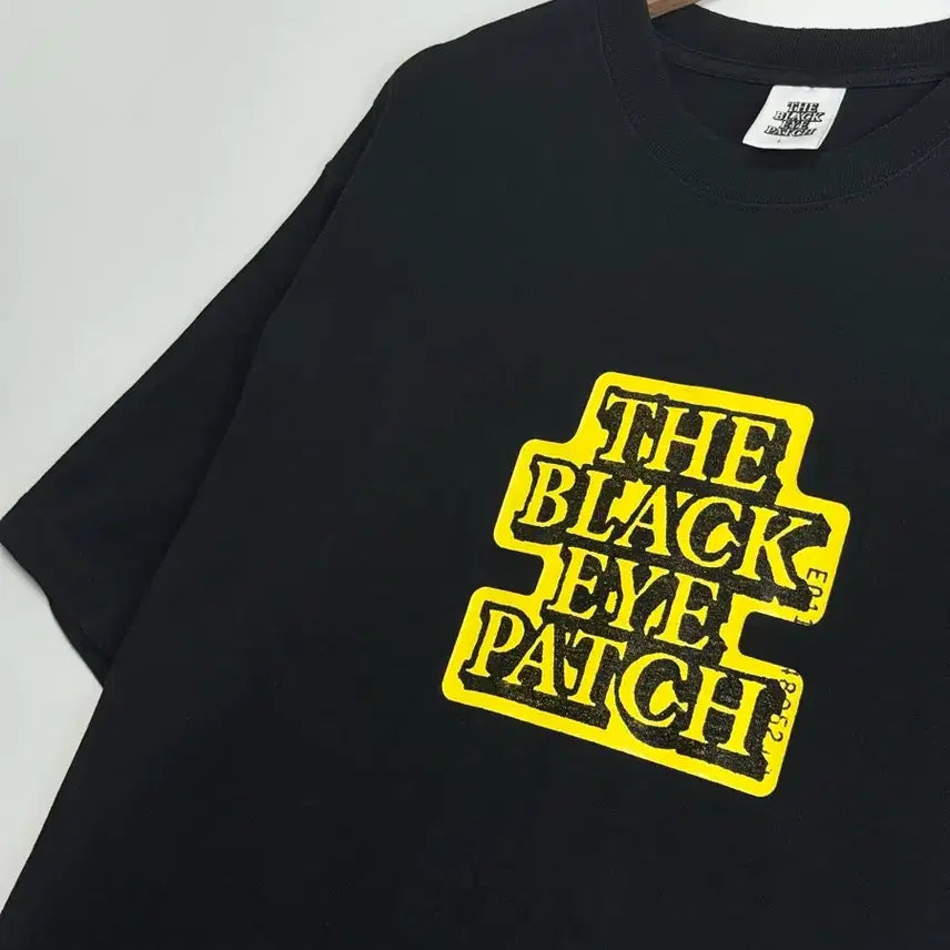 [BUNJANG] Black Eye Patch T-Shirt / 블랙아이패치 반팔 티셔츠 반팔티 L