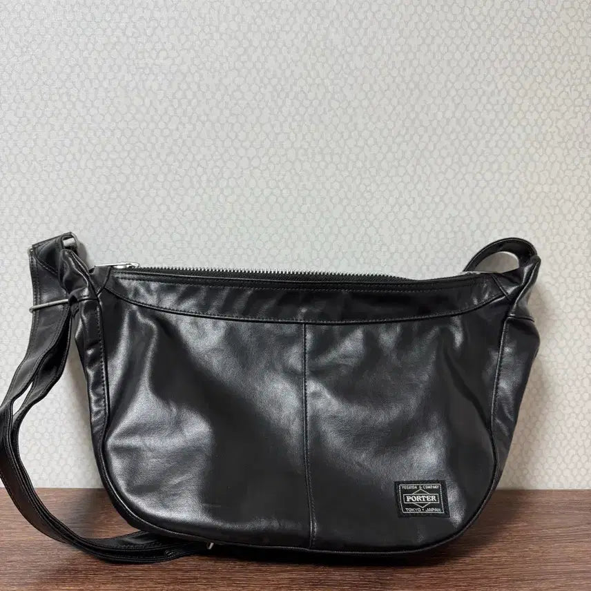 [BUNJANG] Porter Freestyle Shoulder Bag Black 707-07186 / 포터 프리스타일 숄더백 블랙 707-07186