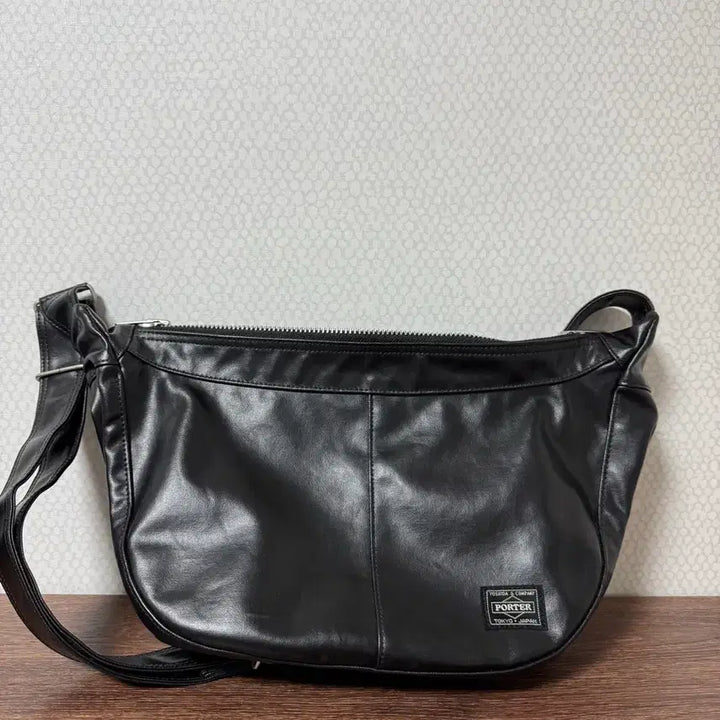 [BUNJANG] Porter Freestyle Shoulder Bag Black 707-07186 / 포터 프리스타일 숄더백 블랙 707-07186