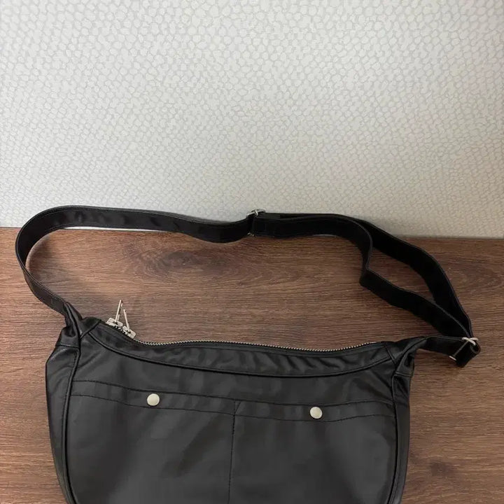 [BUNJANG] Porter Freestyle Shoulder Bag Black 707-07186 / 포터 프리스타일 숄더백 블랙 707-07186