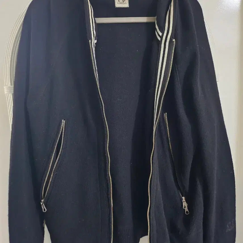 [BUNJANG] CP Company Black Hooded Knit Zip-Up / CP컴퍼니 블랙 후드 니트 집업