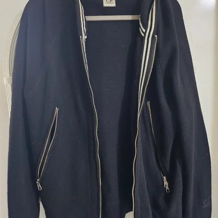 [BUNJANG] CP Company Black Hooded Knit Zip-Up / CP컴퍼니 블랙 후드 니트 집업