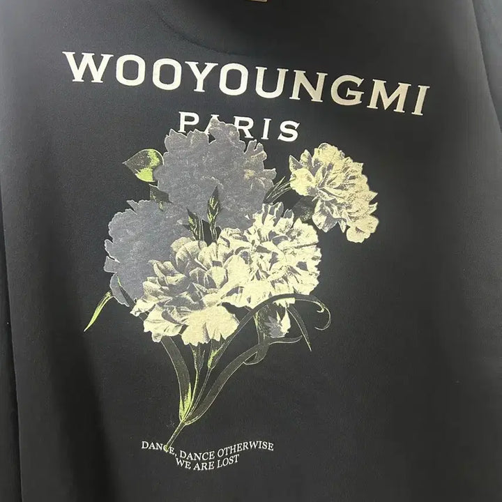 [BUNJANG] Wooyoungmi 2021 Flower Hoodie Size 48 / 21년 우영미 플라워 후드티 48