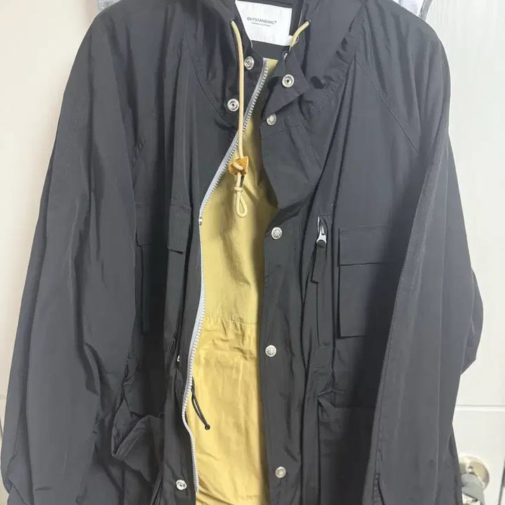 [BUNJANG] Outstanding Mountain Jacket Black L / 아웃스탠딩 마운틴자켓 블랙 L팝니다.