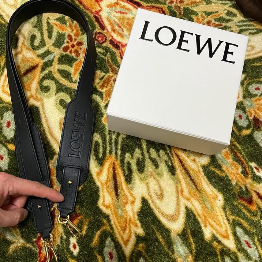 [BUNJANG] Loewe Leather Strap / 로에베 레더 스트랩
