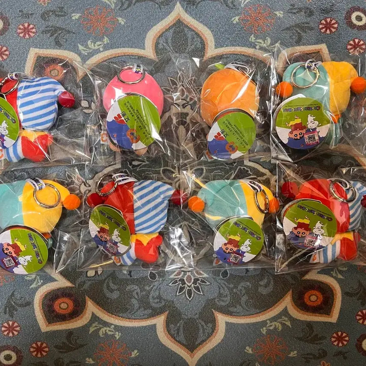 [BUNJANG] Crayon Shin-chan Circus Pierrot Doll Keychain / 짱구_서커스 삐에로 딸기 오렌지 짱구,맹구 인형 키링 새상품