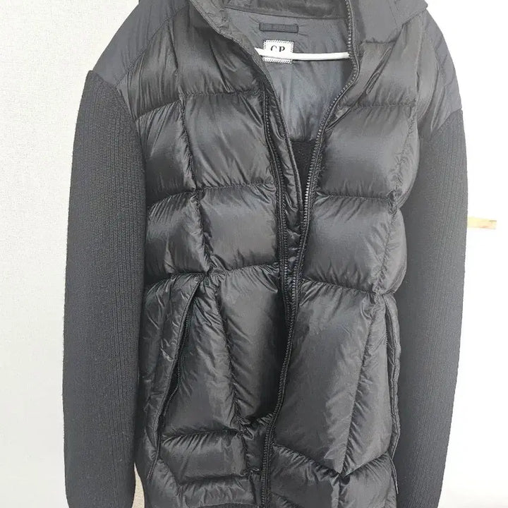 [BUNJANG] CP Company DD Shell Padded Knit Hoodie Black / CP 컴퍼니 디디쉘 패딩 니트 후드 블랙