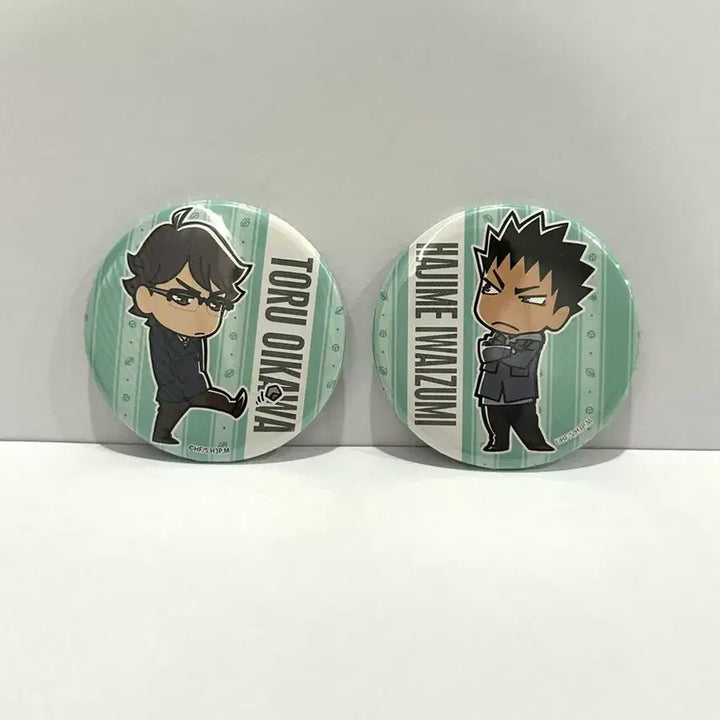 [BUNJANG] Haikyuu!! Oikawa &amp; Iwaizumi Set Can Badges / 하이큐 오이카와&amp;이와이즈미 캔뱃지