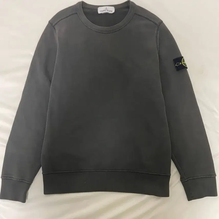 [BUNJANG] Stone Island Dark Grey Sweatshirt (Size S) / [S size]스톤아일랜드 다크 그레이 맨투맨