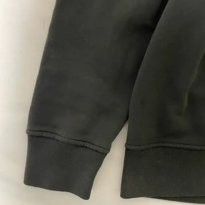 [BUNJANG] Stone Island Dark Grey Sweatshirt (Size S) / [S size]스톤아일랜드 다크 그레이 맨투맨