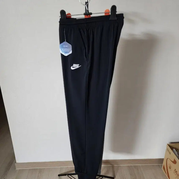 [SOLD OUT] 나이키 남성 여름 아이스냉감조거바지 블랙100
