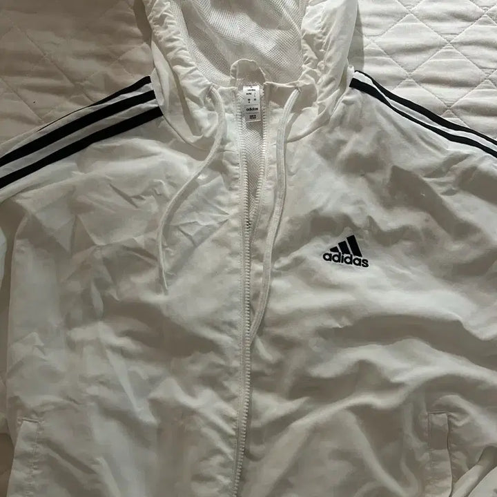 [BUNJANG] Adidas Windbreaker Jacket White / 아디다스 바람막이 흰색