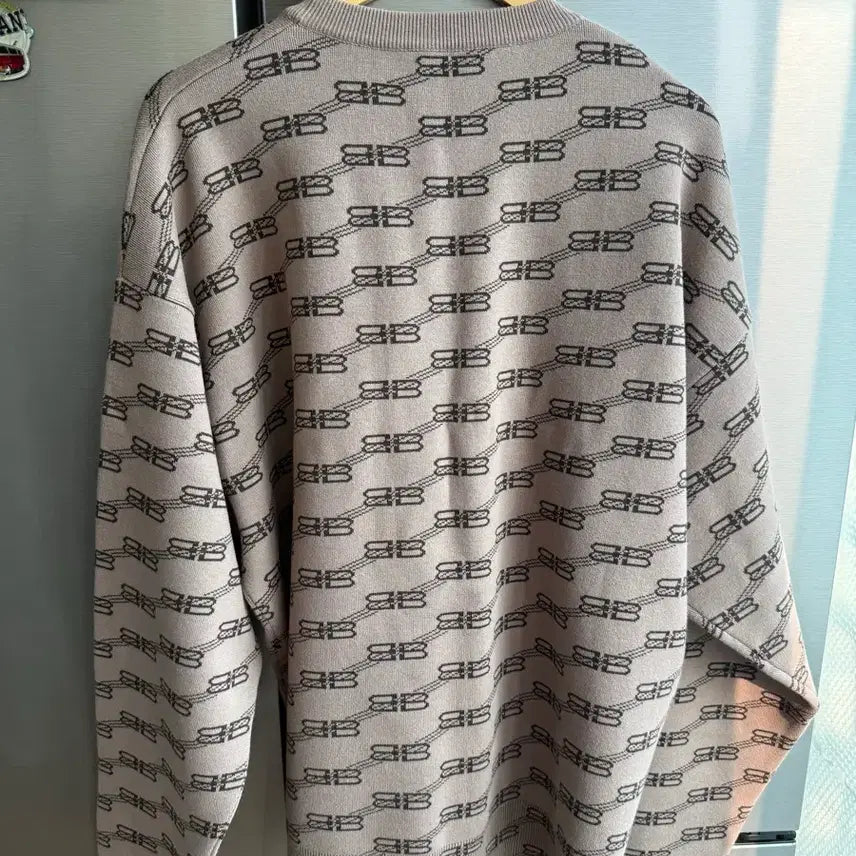 [BUNJANG] Balenciaga Multi-Logo Knit XL / 발렌시아가 멀티로고 니트 XL
