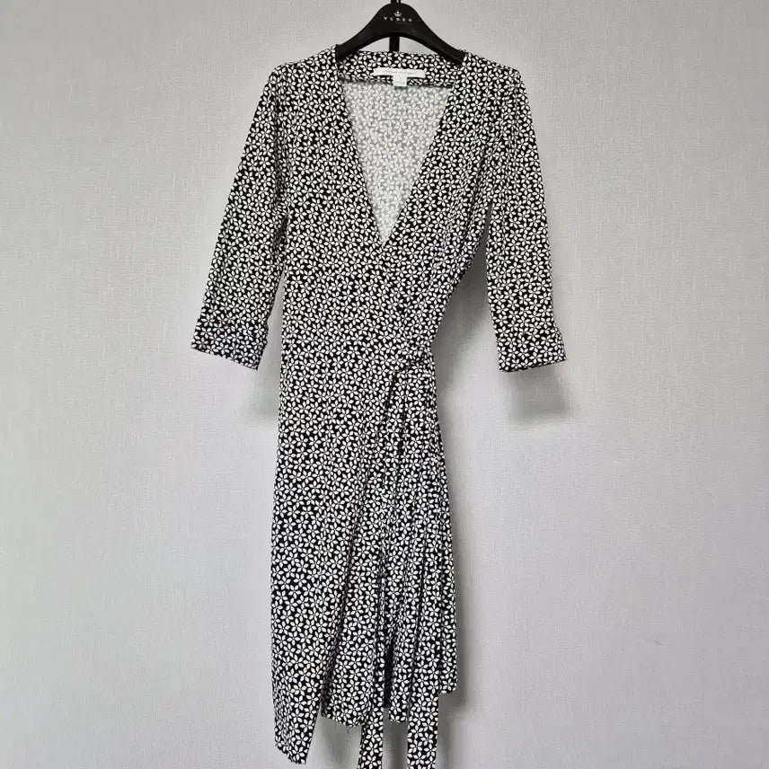 [BUNJANG] Diane von Furstenberg Silk Blend Wrap Dress / DVF 다이앤본퍼스텐버그 55 실크 랩원피스 W-원피스-280