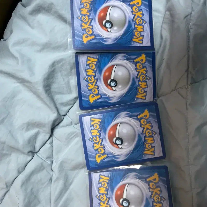 [BUNJANG] Kanahei Magikarp Graded Cards (Mint Condition, Set of 4) / 카나헤이 잉어킹 등급용(상태 최상 4마리)