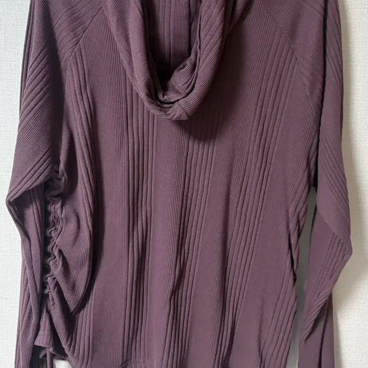 [BUNJANG] Loopon Ripple Diagonal Hoodie Burgundy / 루프온 리플 사선 후드 티 버건디