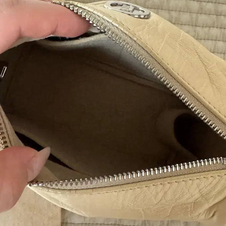 [BUNJANG] minitmute Brett Bag Mini Ivory / 미닛뮤트 브렛백 미니 아이보리 판매합니다
