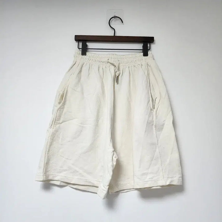 [BUNJANG] OBJECT Ivory Cotton Shorts / OBJECT 아이보리색 면 반바지