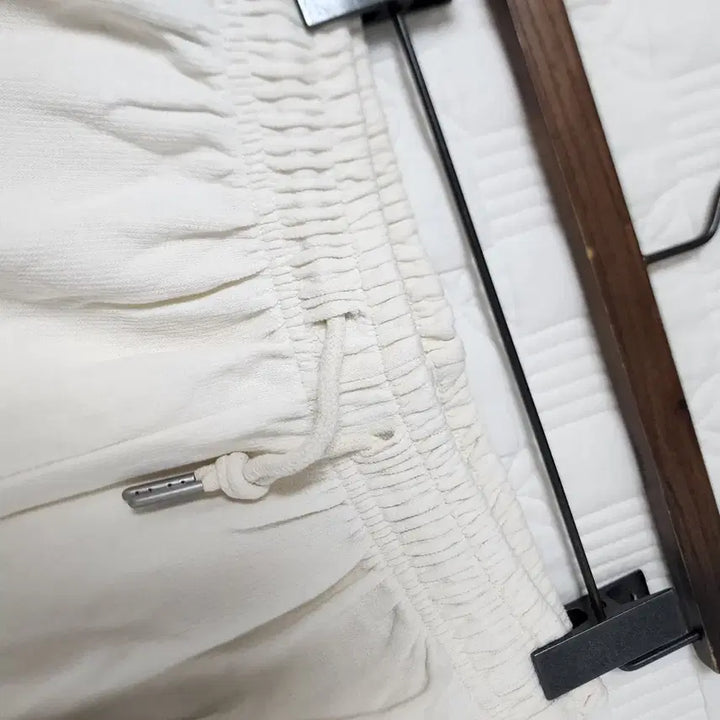 [BUNJANG] OBJECT Ivory Cotton Shorts / OBJECT 아이보리색 면 반바지
