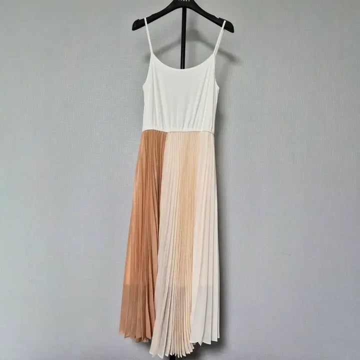 [BUNJANG] JUCKE 55 Spaghetti Strap Sleeveless Dress / 주크 55 끈 나시 민소매 드레스 W-원피스-281