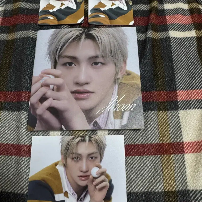 [BUNJANG] TWS Jihoon Compact Album BLUSH Version Photocard Set / TWS 투어스 지훈 컴팩트반 BLUSH 버전 앨범 포토카드 포카 세트