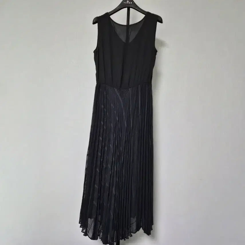 [BUNJANG] JooKe Linen Sleeveless Dress Size 55 / 주크 55 린넨 민소매 드레스 W-원피스-282
