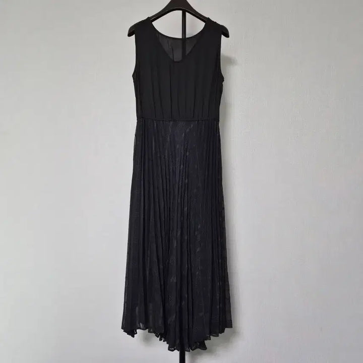 [BUNJANG] JooKe Linen Sleeveless Dress Size 55 / 주크 55 린넨 민소매 드레스 W-원피스-282