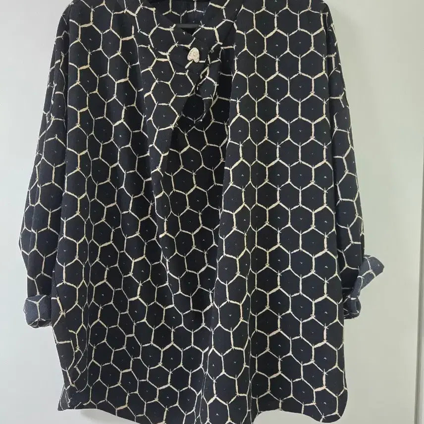[BUNJANG] Choi Yeon Ok A-Line Blouse / 브랜드 <최연옥> 블라우스