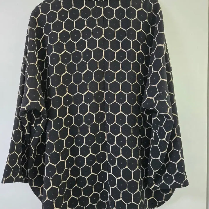 [BUNJANG] Choi Yeon Ok A-Line Blouse / 브랜드 <최연옥> 블라우스