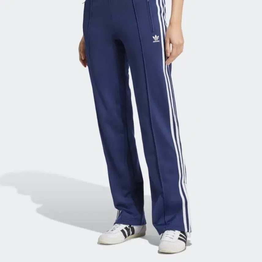 [BUNJANG] Adidas Firebird Track Pants - Night Indigo / 아디다스 파이어버드 트랙 팬츠 - 나이트인디고 M