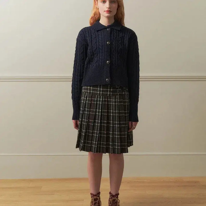 [BUNJANG] Tobas Cable Knit Collar Crop Cardigan Deep Navy / [새상품] 토바스 케이블 니트 카라 크롭 가디건 딥네이비