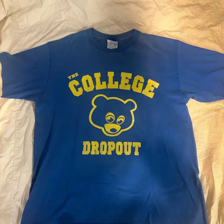 [BUNJANG] Kanye West 2004 The College Dropout T-Shirt / 칸예 웨스트 2004 The College Dropout 티셔츠