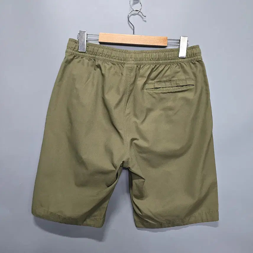 [BUNJANG] Nike Swoosh Khaki Shorts L / 나이키 NIKE 스우시 카키 쇼츠 반바지 L