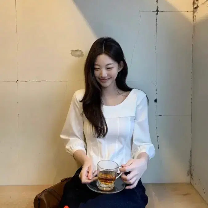 [BUNJANG] Jenio White Square Neck 7-Sleeve Blouse / 제니오 화이트 스퀘어넥 7부 블라우스