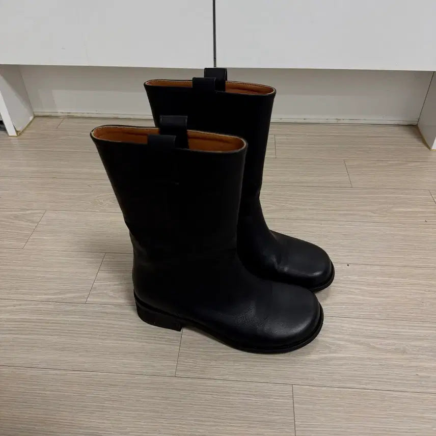 [BUNJANG] Black Leather Boots / 블랙 레더 부츠