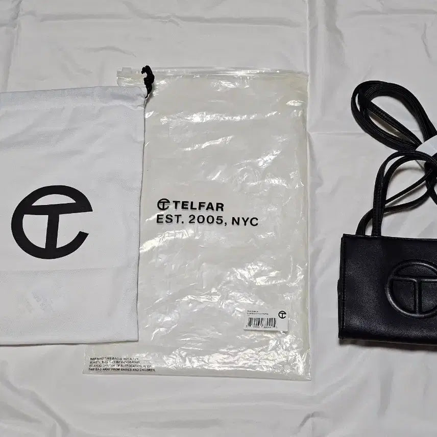 [SOLD OUT] 텔파 가방 스몰 쇼핑백 블랙