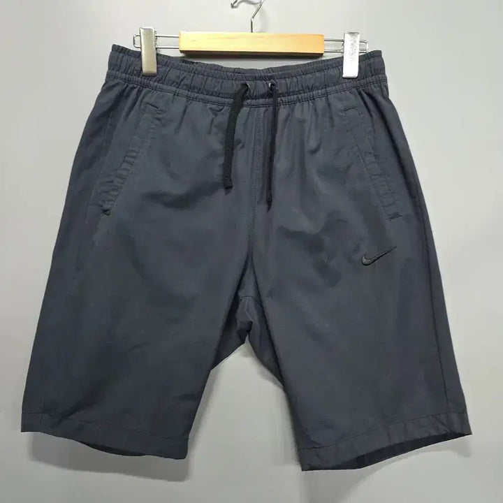 [BUNJANG] Nike NSW Swoosh Logo Woven Shorts Black L / 나이키 NIKE NSW 스우시 로고 우븐 쇼츠 블랙 L