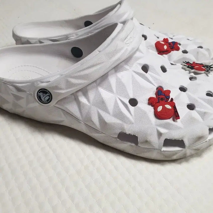 [BUNJANG] Crocs Spider-Man Jibbitz White Clogs Size M11 (290mm) / 크록스 흰색 스파이더맨 지비츠 장식 M11 사이즈290