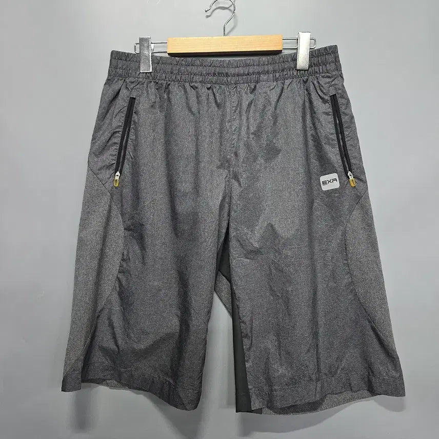 [BUNJANG] EXR Logo Point Sporty Shorts XL / EXR 로고 포인트 스포티 반바지 XL
