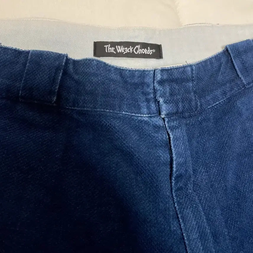 [BUNJANG] Wackoz Corduroy Shorts Size 2 / 뤡코즈 코듀로이 쇼츠 2사이즈