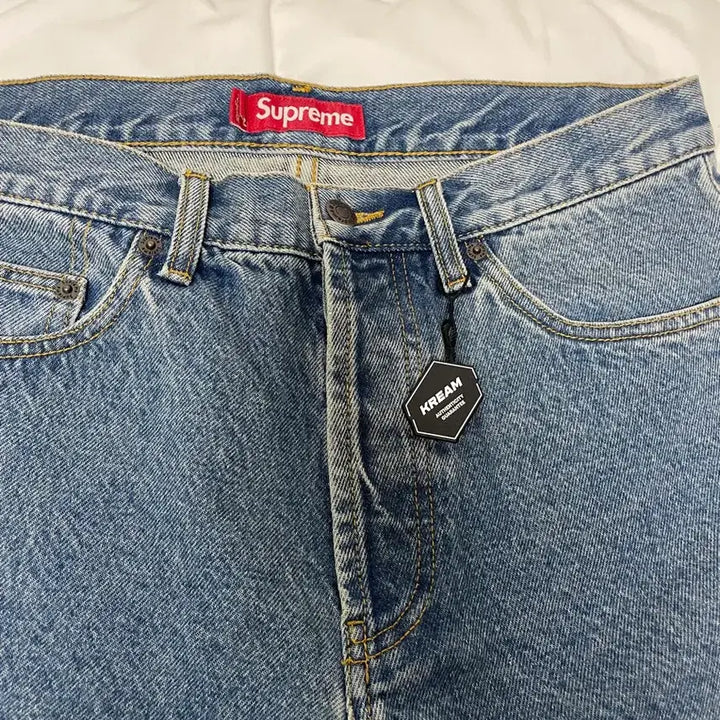[BUNJANG] Supreme Regular Fit Jeans Size 30 / 슈프림 레귤러 진 30