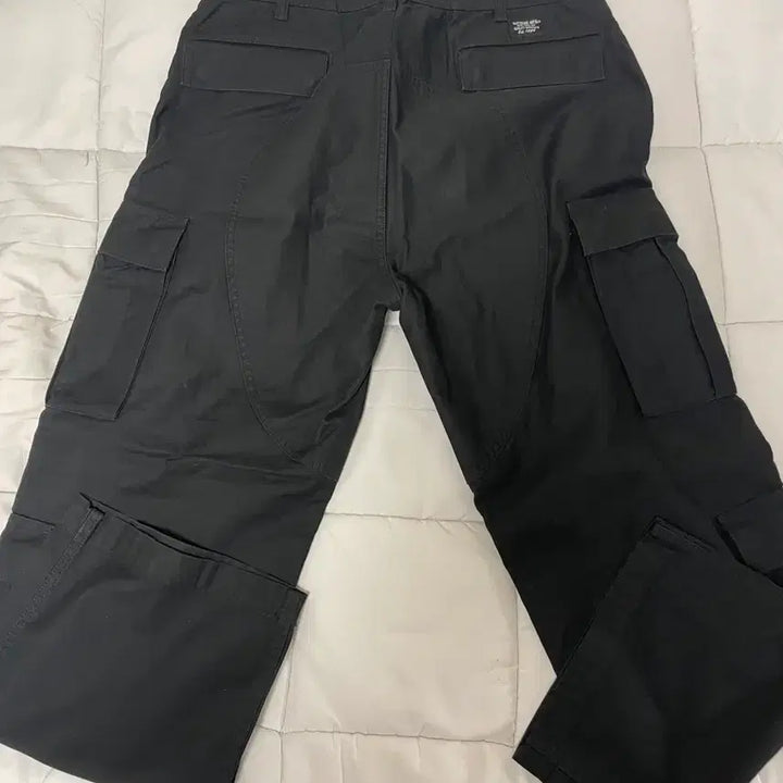 [BUNJANG] Supreme Cargo Pants Black Size 30 / 슈프림 카고 팬치 30사이즈