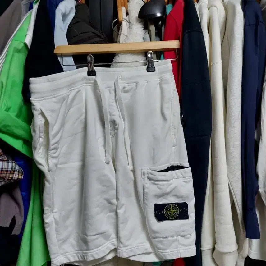 [BUNJANG] Stone Island White Cargo Shorts M / 스톤아일랜드 화이트 카고 숏츠 m 신형큐알 정품인증