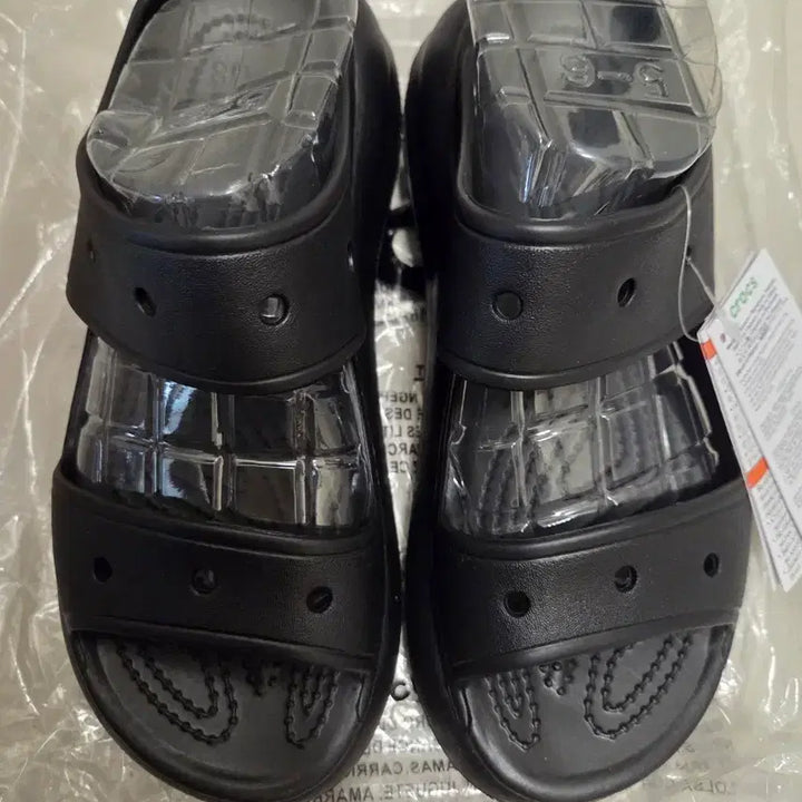 [BUNJANG] Crocs Crush Sandals / 무료배송)크록스 크러쉬 샌들(w7)