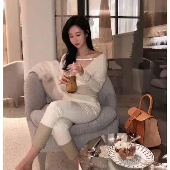 [BUNJANG] Joyful Design Loewe Belted Top - Size S / 조이풀디자인 loewe belted top s