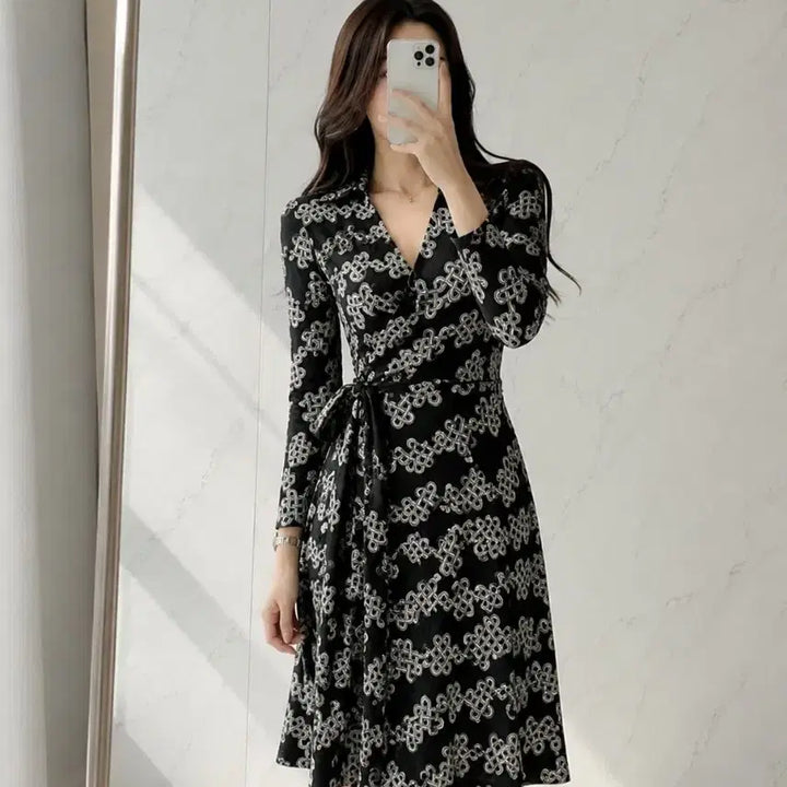 [BUNJANG] Diane von Furstenberg Iconic Wrap Silk Dress / (정품) 다이앤 본 퍼스텐버그 아이코닉 랩 원피스 / 2 (44~55)