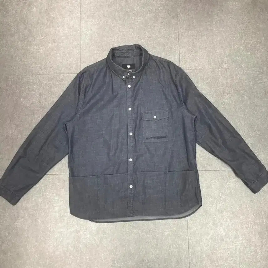 [BUNJANG] Descente Denim Shirt / 데상트 데님셔츠