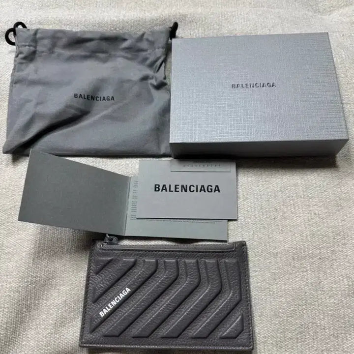 [SOLD OUT] 발렌시아가 레더 카시노 카드지갑 그레이