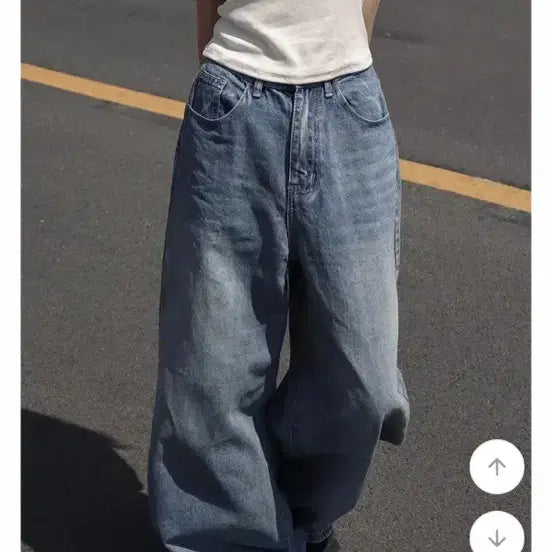 [BUNJANG] Light Wash Wide Denim Pants XL / 에이블리 연청 와이드 데님 팬츠
